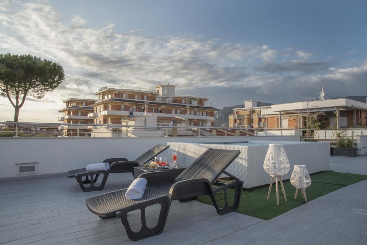 Acca Residence Terracina Εξωτερικό φωτογραφία